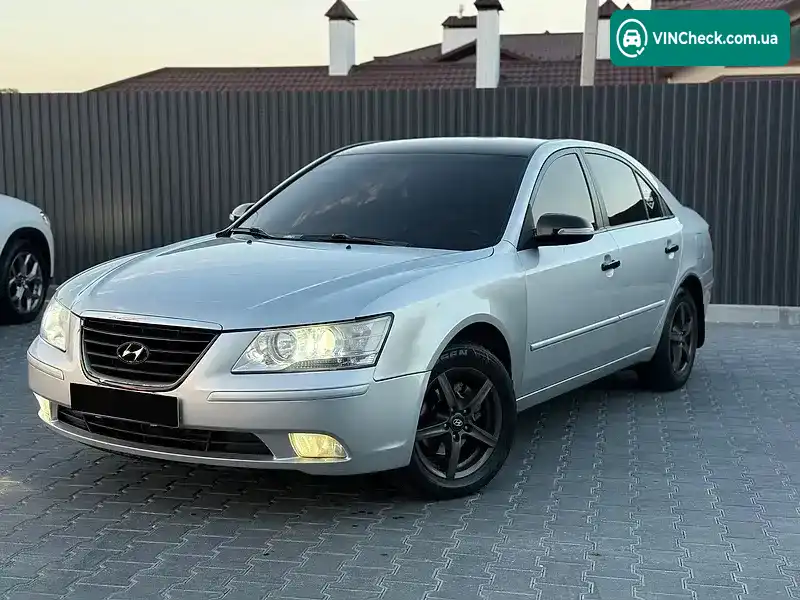 Hyundai Sonata 2009, фото з оголошення 2 з 20, VIN KMHEU41MBAA765273