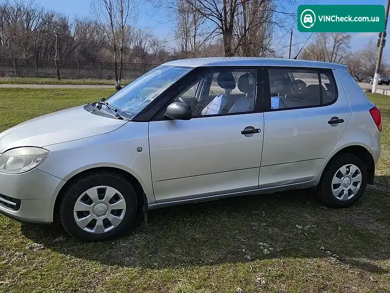 Skoda Fabia 2007, фото з оголошення 1 з 16, VIN TMBAH15J68B500152