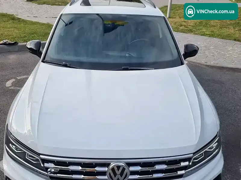 Volkswagen Tiguan 2021, фото з оголошення 2 з 20, VIN 3VV3B7AX7MM129482