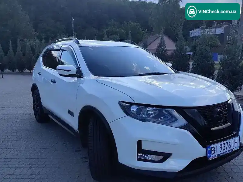 Nissan Rogue 2016, фото з оголошення 1 з 12, VIN 5N1AT2MV1HC759405