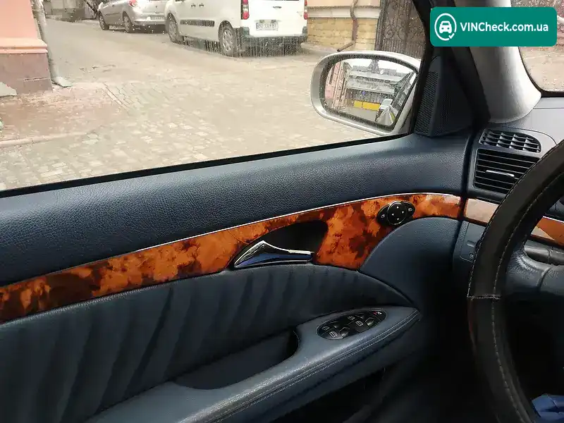 Mercedes-Benz E-Class 2003, фото з оголошення 2 з 15, VIN WDB2110161A331966