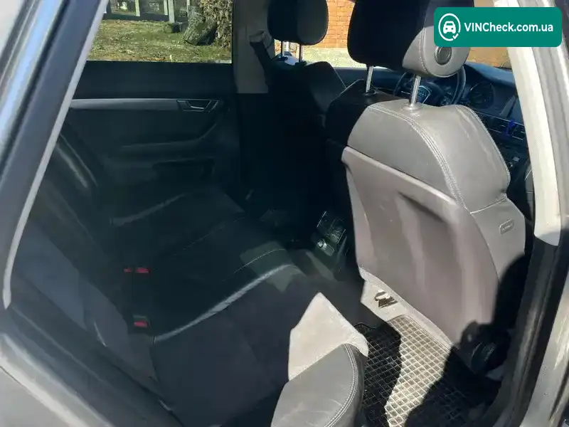 Audi A6 2005, фото з оголошення 2 з 6, VIN WAUZZZ4F46N103902