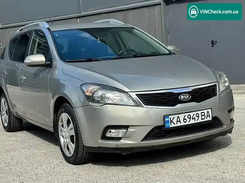 Kia Ceed 2010, фото з оголошення 2 з 20, VIN U5YHC816AAL156984