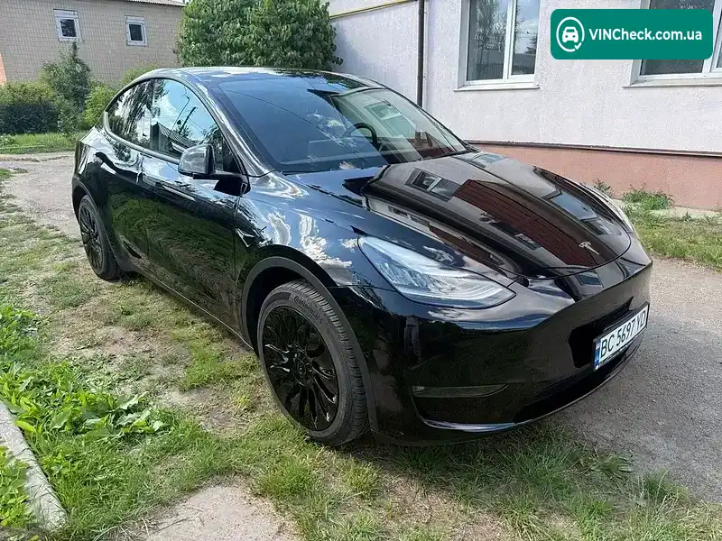 Tesla Model Y 2022, фото з оголошення 1 з 12, VIN 7SAYGDEE5NF393614