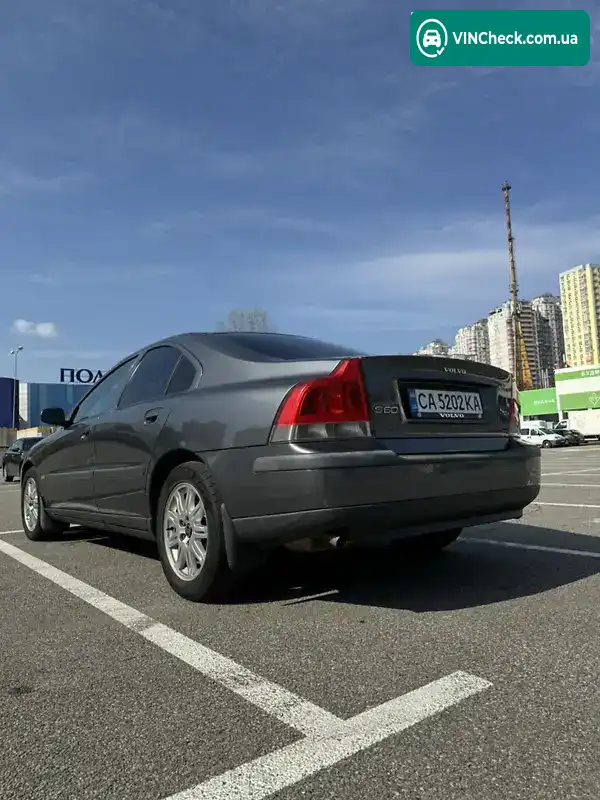Volvo S60 2004, фото з оголошення 2 з 20, VIN YV1RS61S242369522