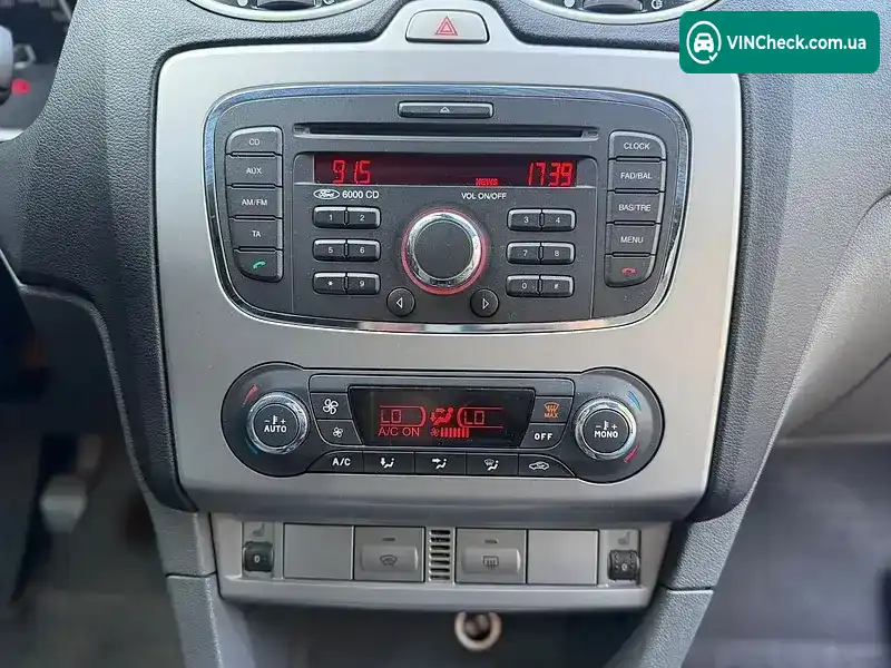 Ford Focus 2010, фото з оголошення 2 з 20, VIN WF0SXXGCDSAP53024