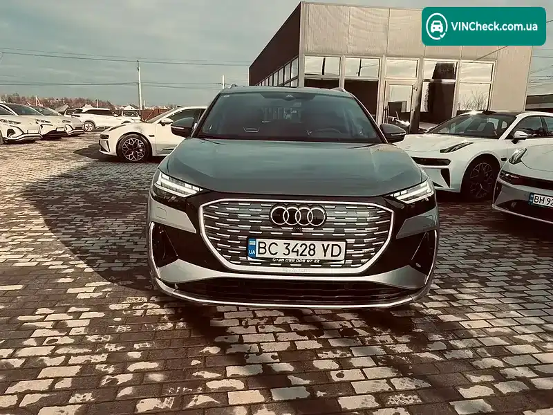 Audi Q4 e-tron 2023, фото з оголошення 1 з 18, VIN LFVVB9G31P5223805