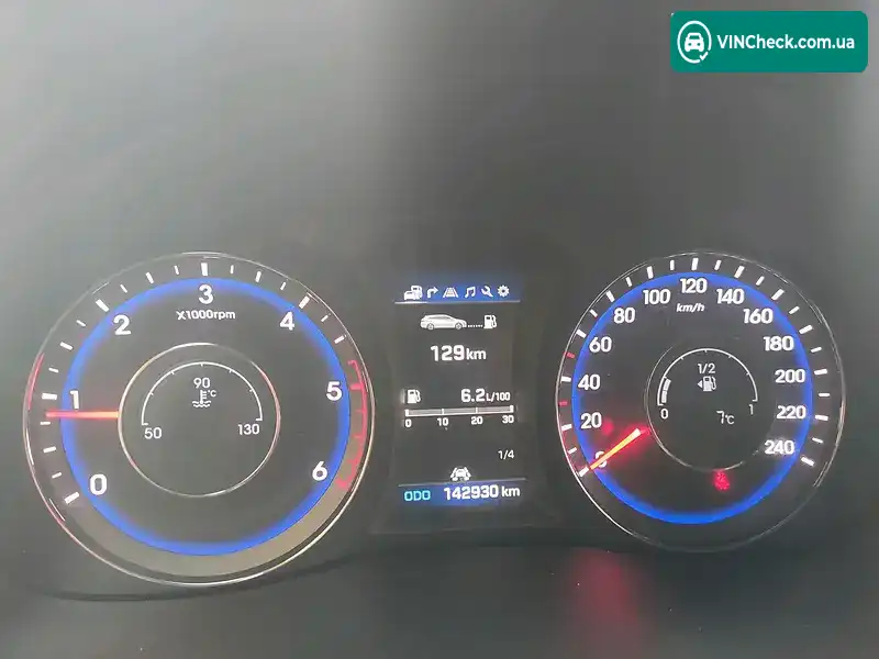Hyundai i40 2017, фото з оголошення 2 з 20, VIN KMHLC81UAGU105292