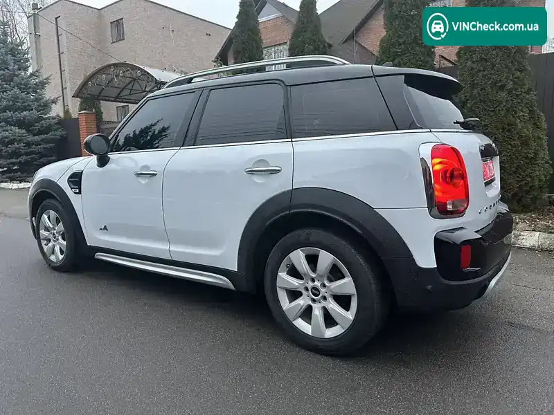 MINI Countryman 2018, фото з оголошення 2 з 21, VIN WMWYU1104J3E83178