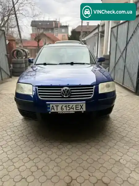 Volkswagen Passat 2000, фото з оголошення 2 з 14, VIN WVWZZZ3BZ1E158065