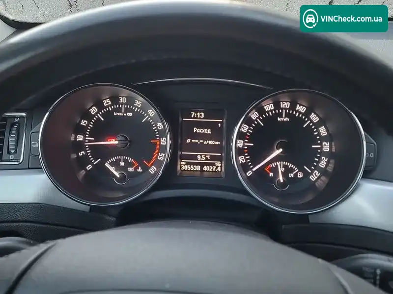 Skoda Superb 2013, фото з оголошення 2 з 8, VIN TMBJJ73T9D9040983