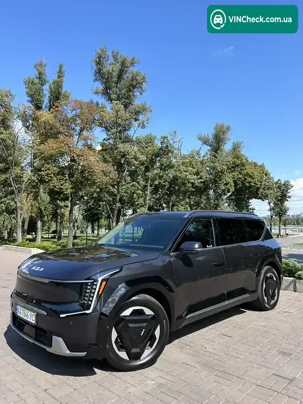 Kia EV9 2024, фото з оголошення 2 з 21, VIN KNDADFS58R6049199