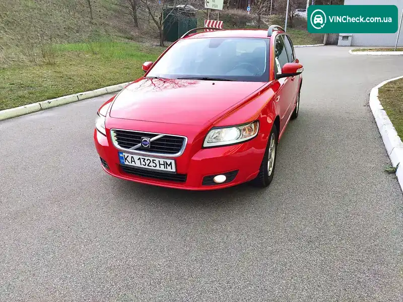 Volvo V50 2008, фото з оголошення 2 з 20, VIN YV1MW084292461318