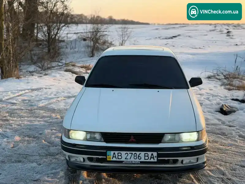 Mitsubishi Galant 1992, фото з оголошення 1 з 21, VIN JMBLNE32ANZ503333