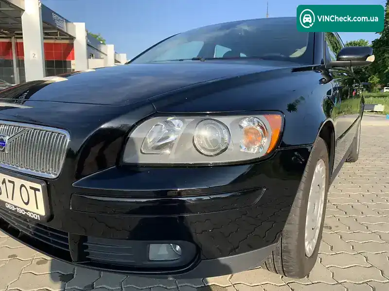 Volvo V50 2006, фото з оголошення 2 з 20, VIN YV1HW204262206670