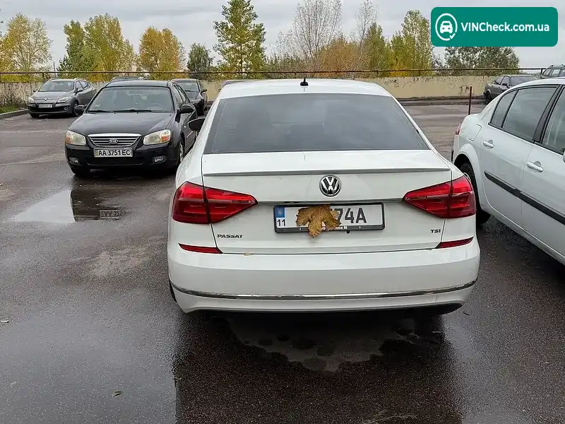 Volkswagen Passat 2015, фото з оголошення 2 з 15, VIN 1VWAT7A38GC020273