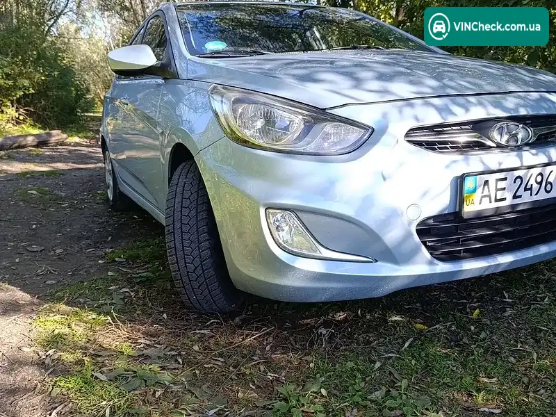 Hyundai Accent 2011, фото з оголошення 2 з 11, VIN Z94CU41CABR055934