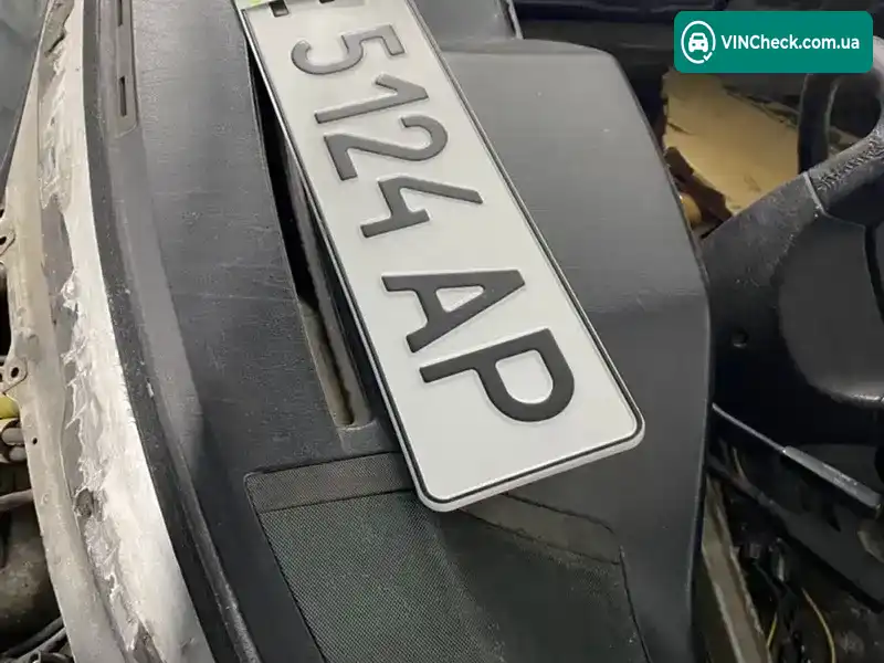 Mercedes-Benz E-Class 1994, фото з оголошення 2 з 9, VIN WDB1240341C127476