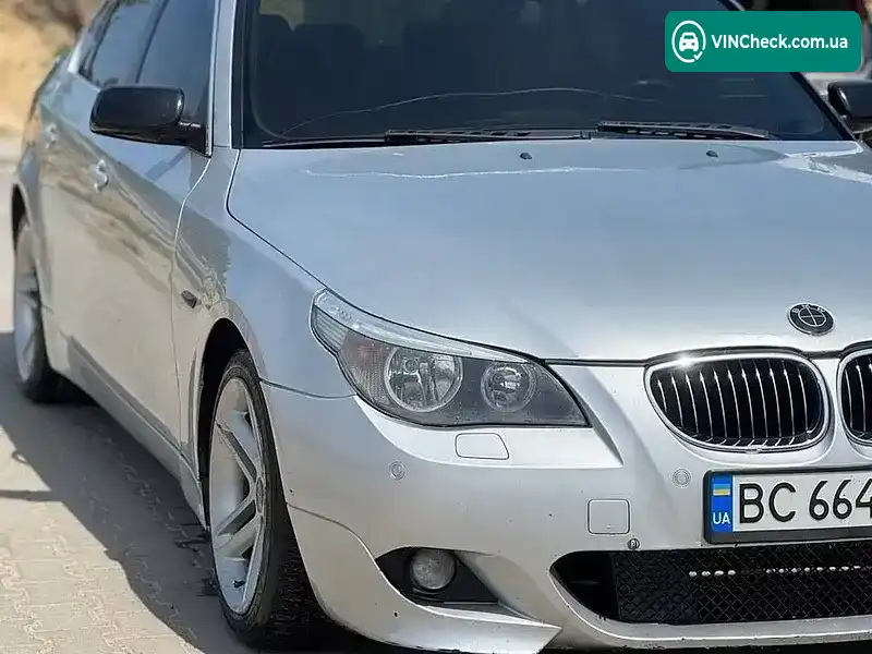 BMW 5 Series 2003, фото з оголошення 1 з 20, VIN WBANA71050B105998