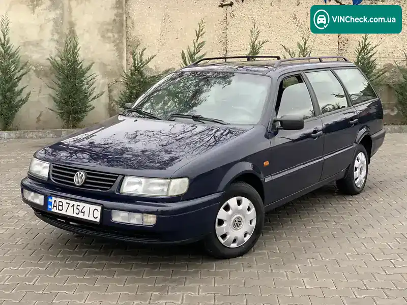 Volkswagen Passat 1995, фото з оголошення 2 з 14, VIN WVWZZZ3AZSE248718