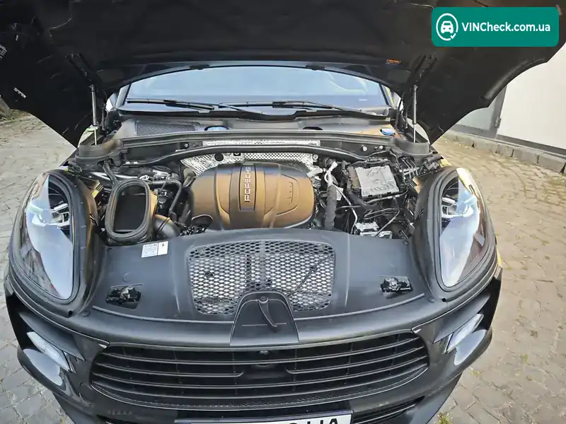 Porsche Macan 2019, фото з оголошення, VIN WP1AA2A58KLB08048