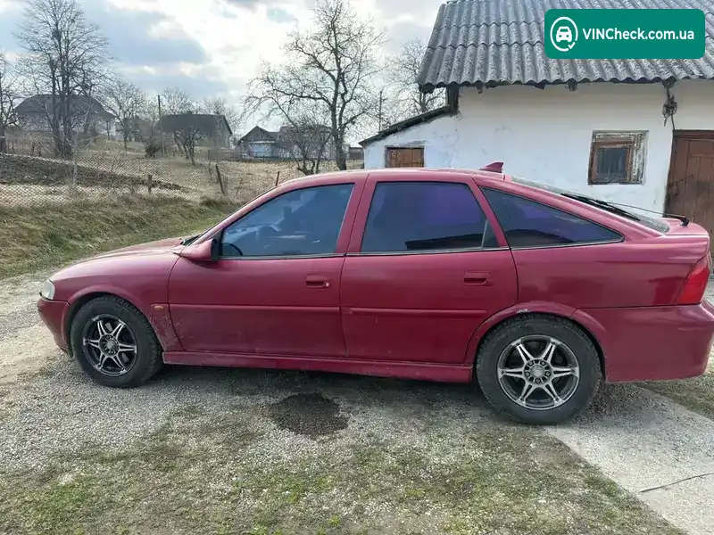 Opel Vectra 2000, фото з оголошення 1 з 10, VIN W0L0JBF68Y7020071