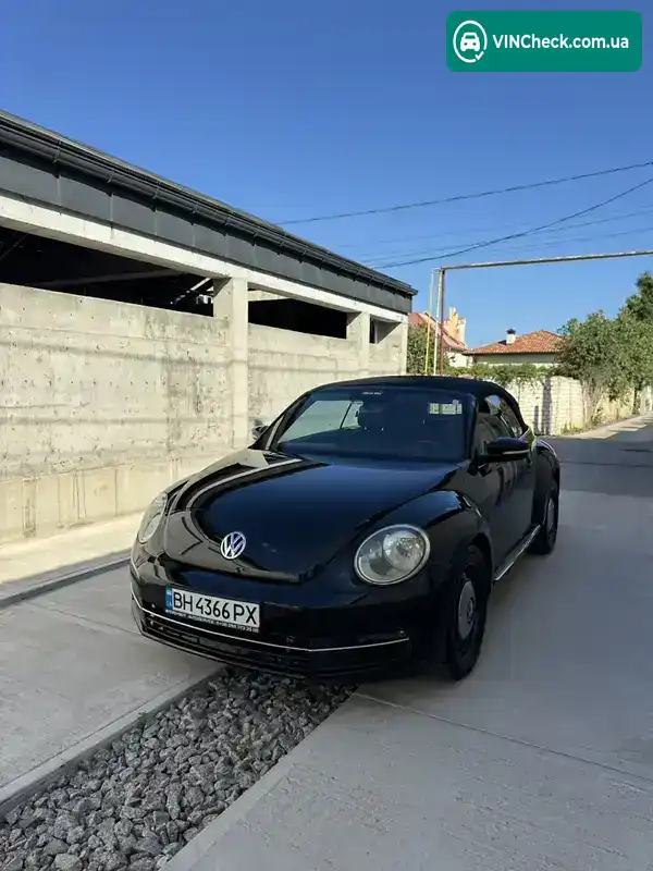 Volkswagen Beetle 2013, фото з оголошення 2 з 17, VIN 3VW5X7ATXDM820444