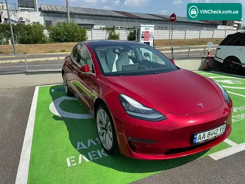 Tesla Model 3 2018, фото з оголошення 1 з 19, VIN 5YJ3E1EB9JF097569