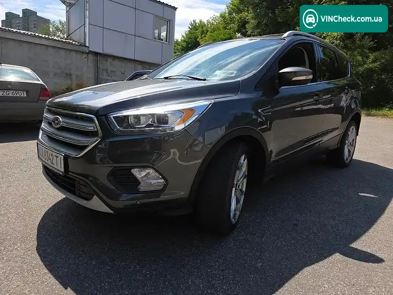 Ford Escape 2019, фото з оголошення 2 з 12, VIN 1FMCU9J98KUB42851