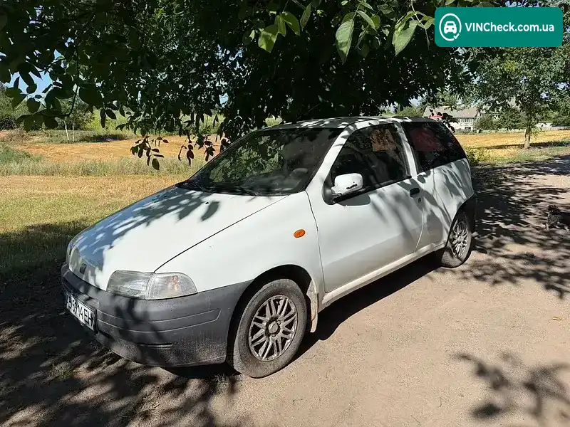 Fiat Punto 1998, фото з оголошення 1 з 4, VIN ZFA17600004822268