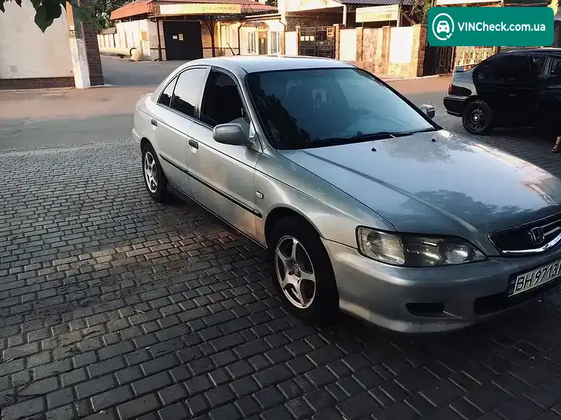 Honda Accord 2002, фото з оголошення 1 з 13, VIN SHHCG85402U301455