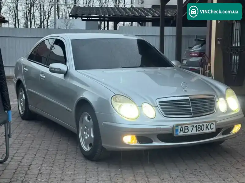 Mercedes-Benz E-Class 2003, фото з оголошення 2 з 18, VIN WDB2110421A443153