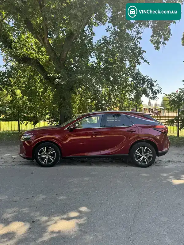 Lexus RX 2023, фото з оголошення 2 з 21, VIN 2T2BBMCA1PC005427