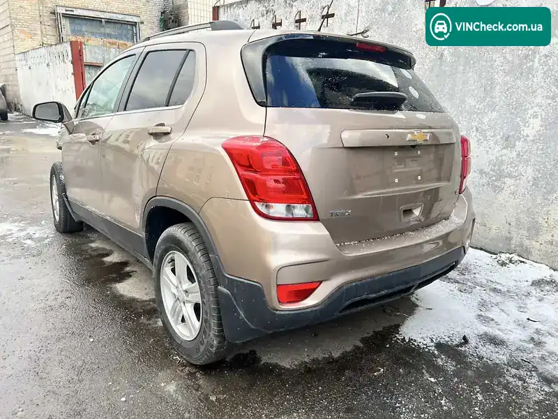 Chevrolet Trax 2018, фото з оголошення 2 з 8, VIN 3GNCJLSB6JL401610
