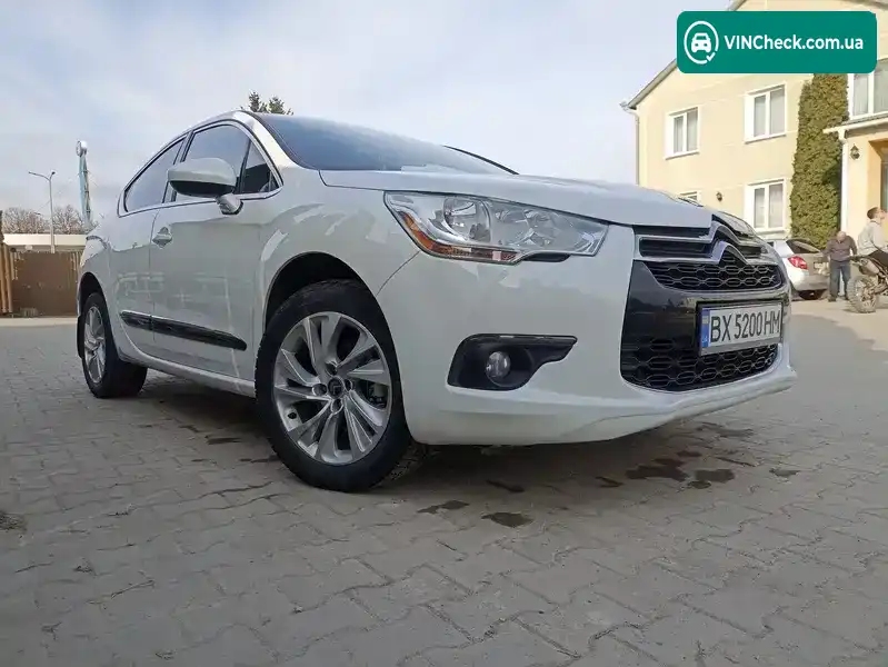 Citroen DS4 2014, фото з оголошення 1 з 21, VIN VF7NXRHHAEY509271