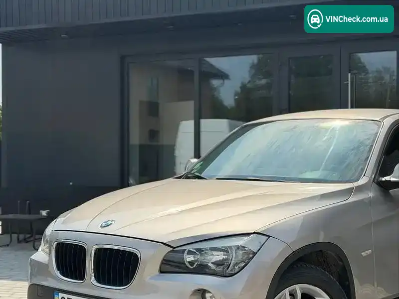 BMW X1 2011, фото з оголошення 2 з 20, VIN WBAVN31080VR96865