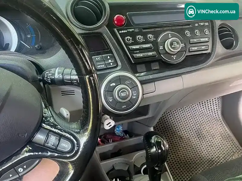 Honda Insight 2010, фото з оголошення 1 з 20, VIN JHMZE2870AS224731