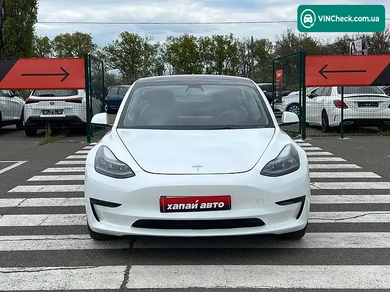 Tesla Model 3 2023, фото з оголошення 2 з 20, VIN 5YJ3E1EA4PF640732