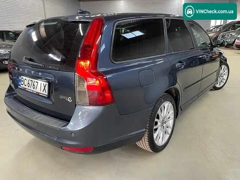 Volvo V50 2010, фото з оголошення 2 з 20, VIN YV1MW84E1B2604223