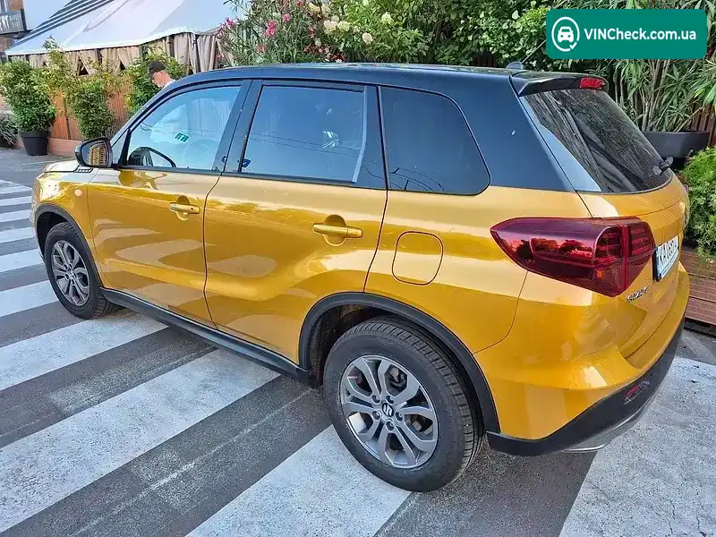 Suzuki Vitara 2019, фото з оголошення 2 з 7, VIN 1C4PJMAS8HW524315