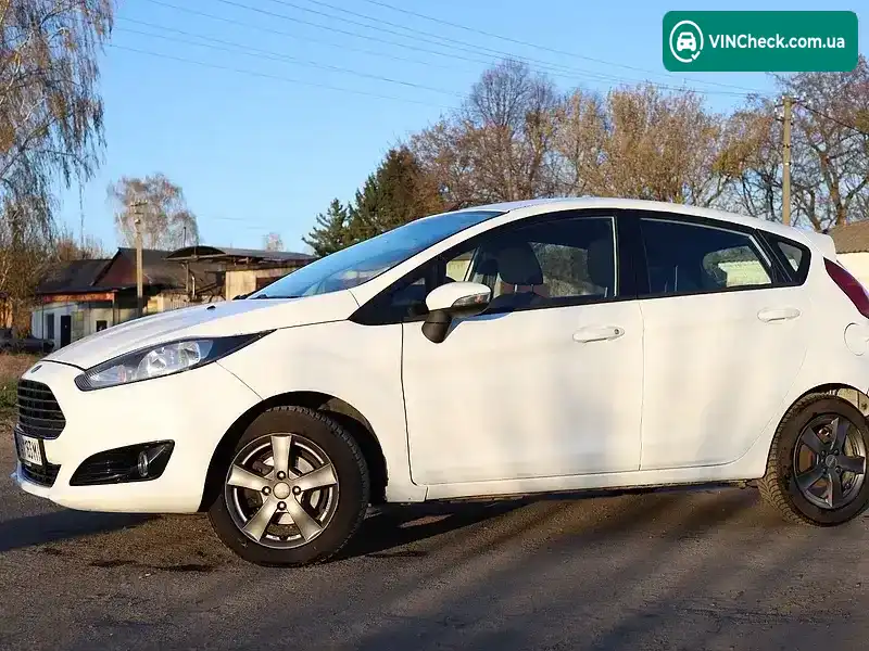 Ford Fiesta 2015, фото з оголошення 1 з 8, VIN WF0DXXGAKDFD70128