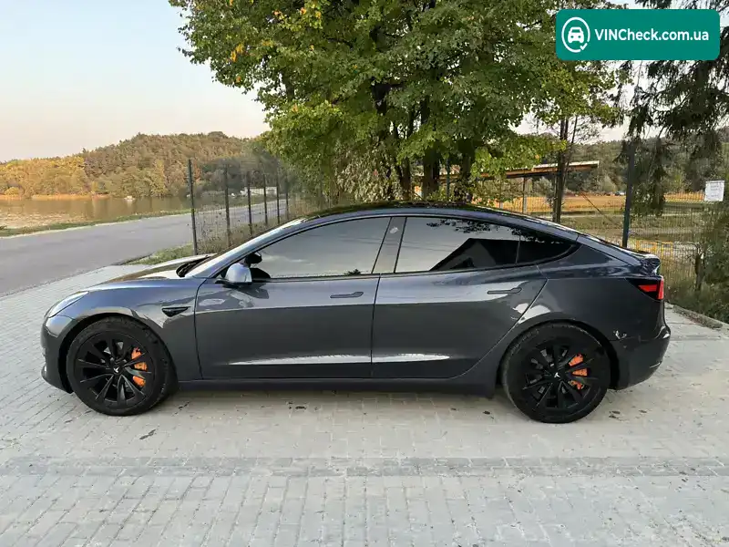 Tesla Model 3 2021, фото з оголошення 2 з 20, VIN 5YJ3E1EA4MF067231