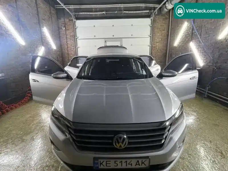 Volkswagen Passat 2020, фото з оголошення 1 з 16, VIN 1VWAA7A32LC023282