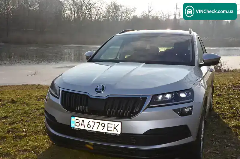 Skoda Karoq 2021, фото з оголошення 2 з 20, VIN TMBJC6NU8MB250221