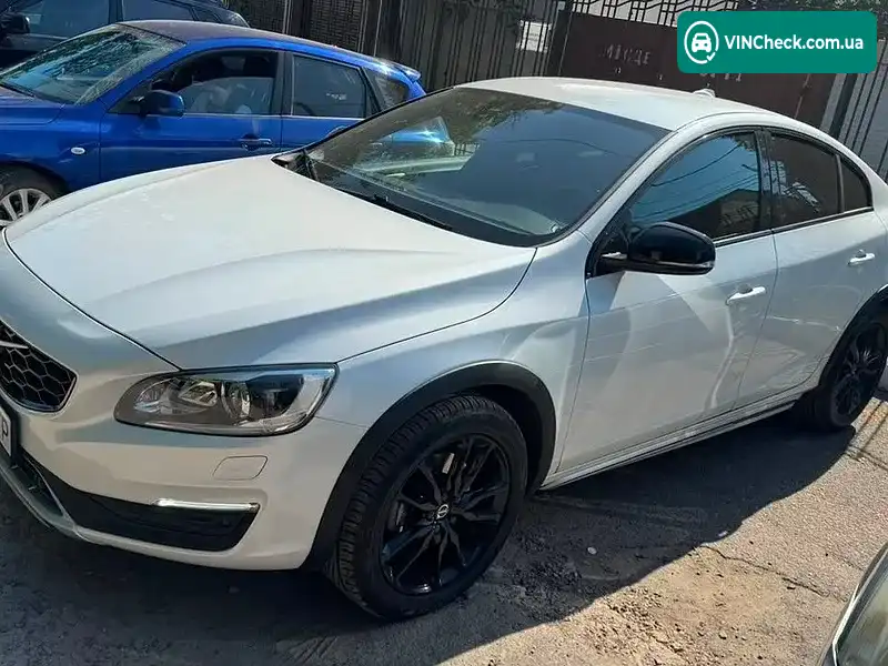 Volvo S60 2017, фото з оголошення 1 з 13, VIN YV1FH40LCJ2006518