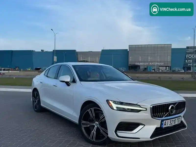 Volvo S60 2020, фото з оголошення 1 з 21, VIN 7JRBR0FL4MG095595