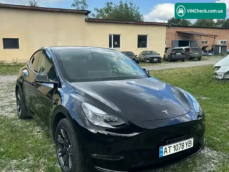 Tesla Model Y 2024, фото з оголошення 2 з 18, VIN 7SAYGAEE3RF132017