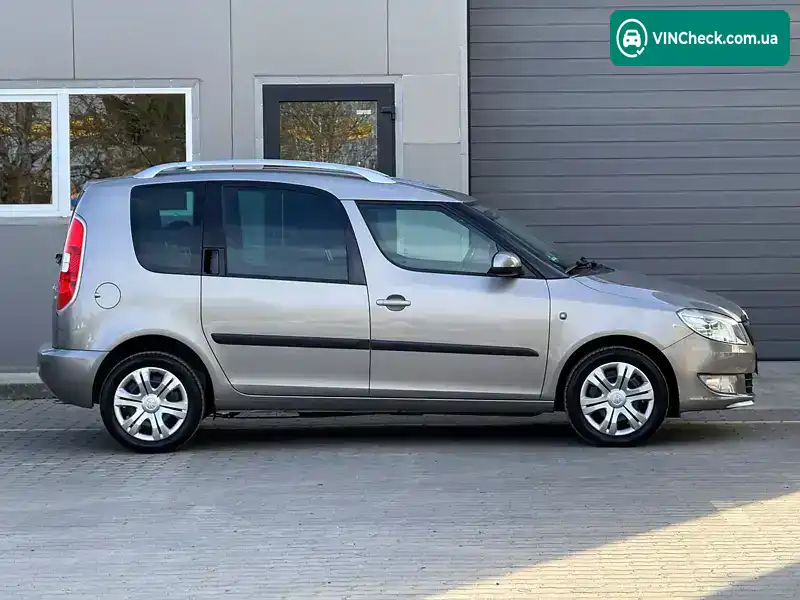 Skoda Roomster 2013, фото з оголошення 2 з 21, VIN TMBNN65JXD5017859