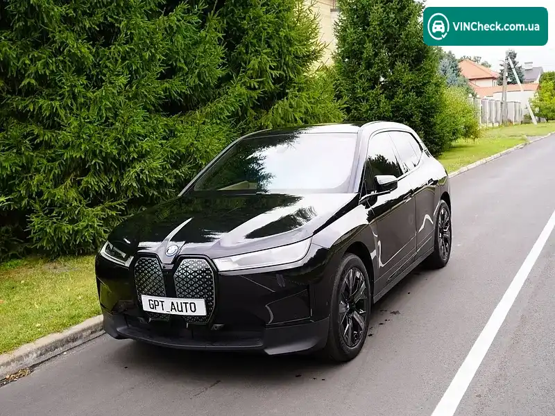 BMW iX 2023, фото з оголошення 2 з 20, VIN WB523CF09RCP85490