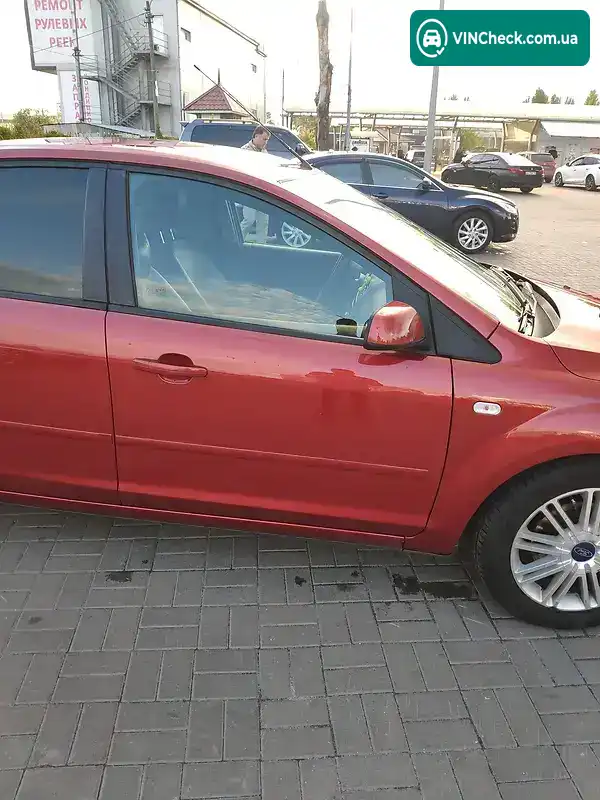 Ford Focus 2005, фото з оголошення 2 з 4, VIN WF05XXGCD55K51002